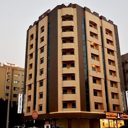 Midtown Furnished Apartments Аджман Экстерьер фото