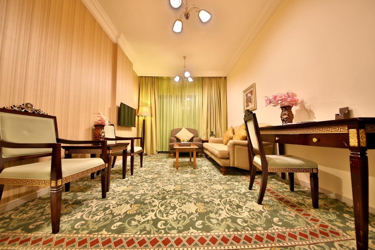 Midtown Furnished Apartments Аджман Экстерьер фото
