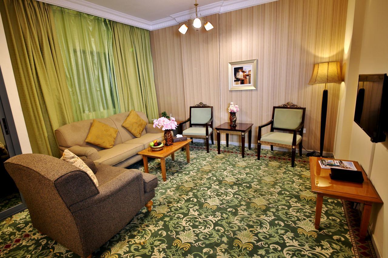 Midtown Furnished Apartments Аджман Экстерьер фото